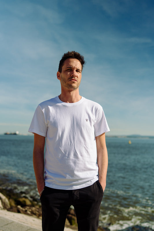 Stand Out Effortlessly with Kirimbo’s Statement T-Shirts
