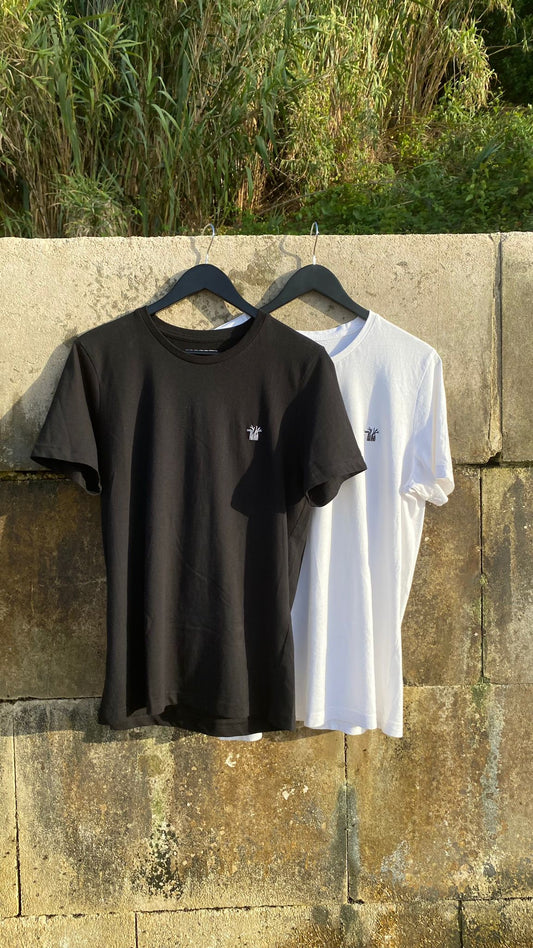 Throwback Vibes – The Kirimbo Vintage T-shirt Collection